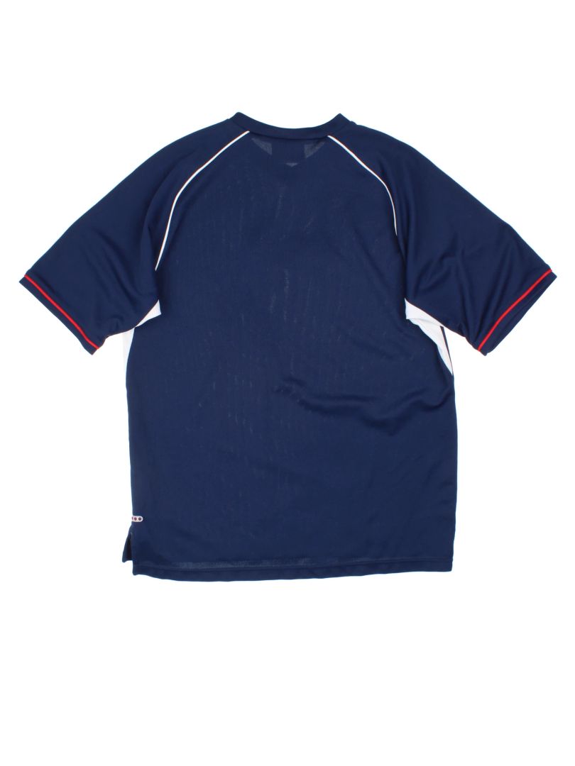 90's Umbro Sports T-Shirt (Size L)