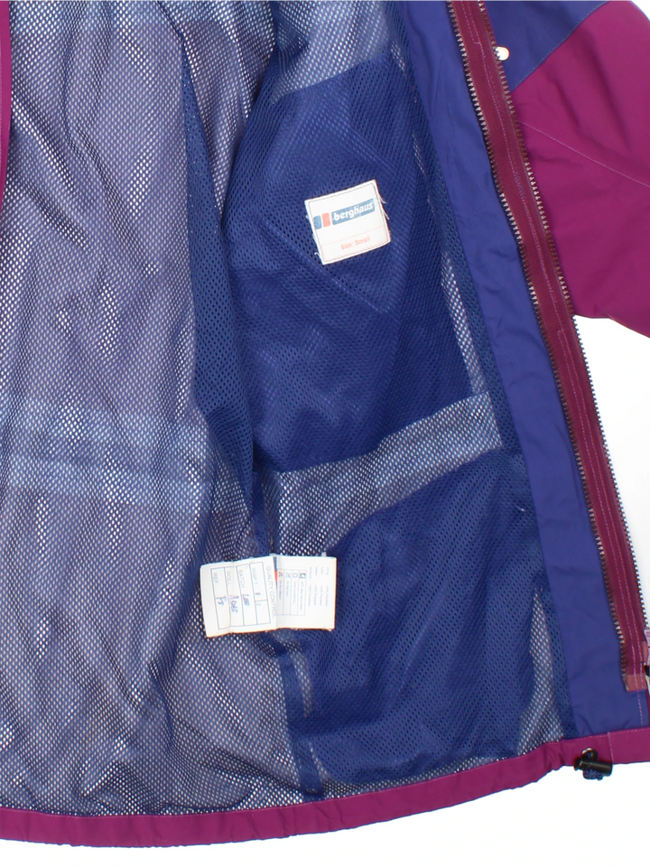 90's Berghaus Mera Peak Gore-Tex Amazon Jacket (Size S)
