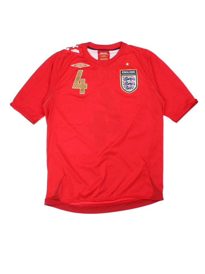 England 2006-08 Gerrard #4 Umbro Football Shirt (Size M)