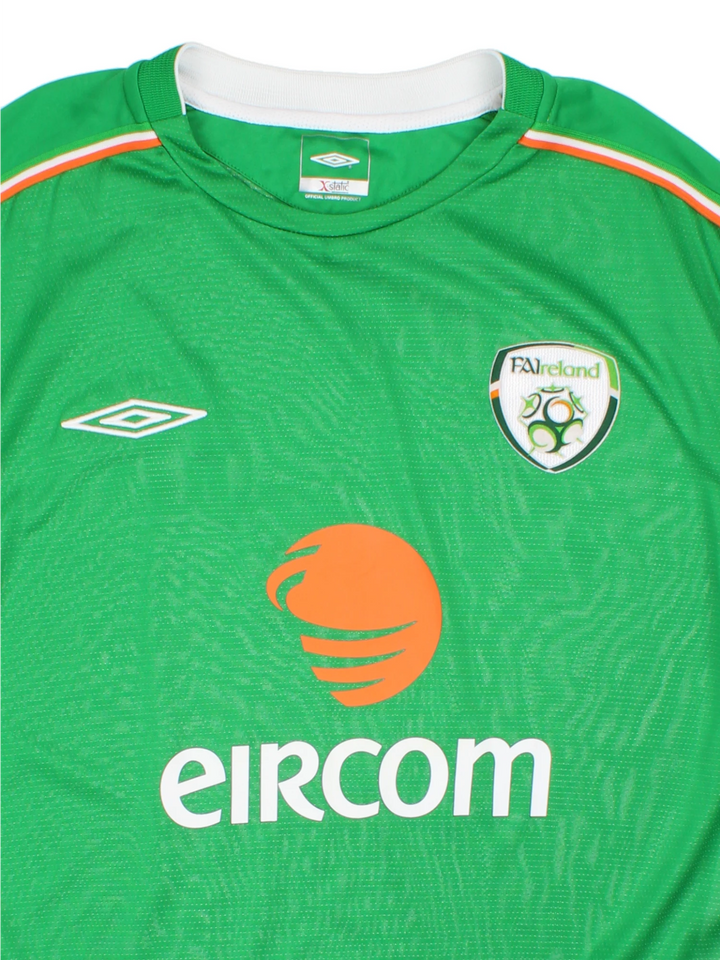 06-08 Umbro Republic of Ireland Home Football Shirt (Size L)