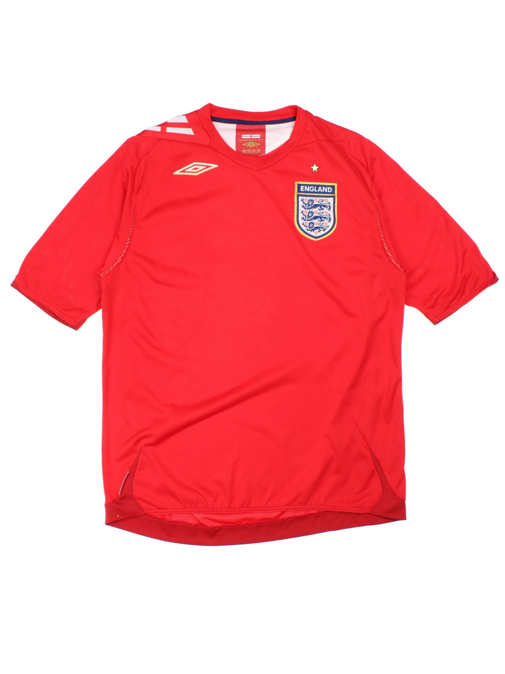 06-08 Umbro England Home Football Shirt (Size S)