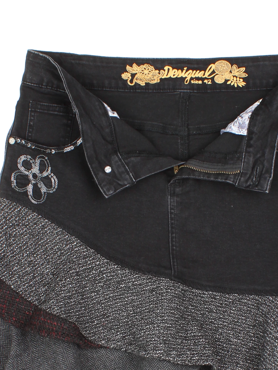 Y2K Desigual Alijn Mini Skirt (Size M)