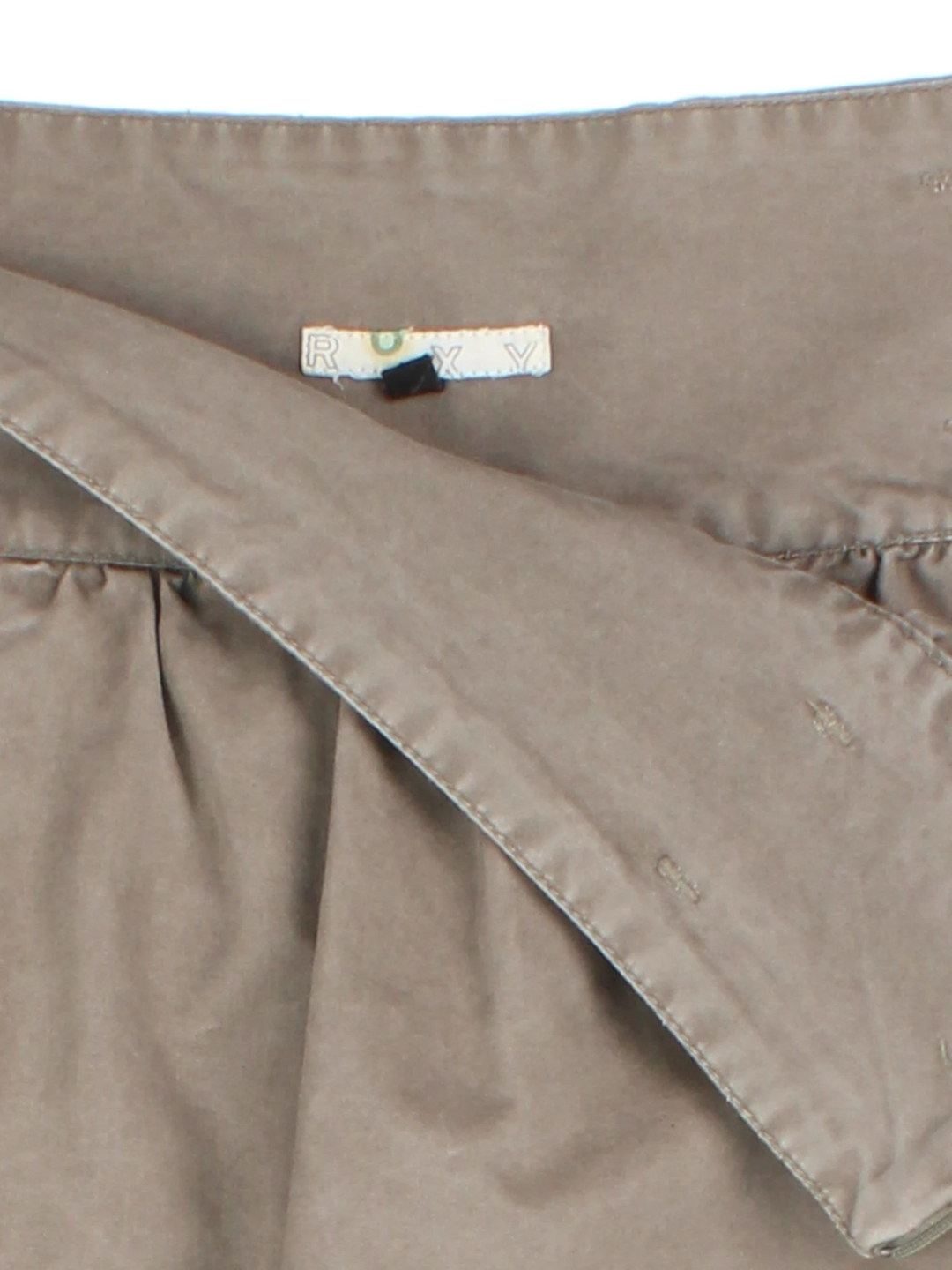 Y2K Roxy Mini Skirt (Size L)