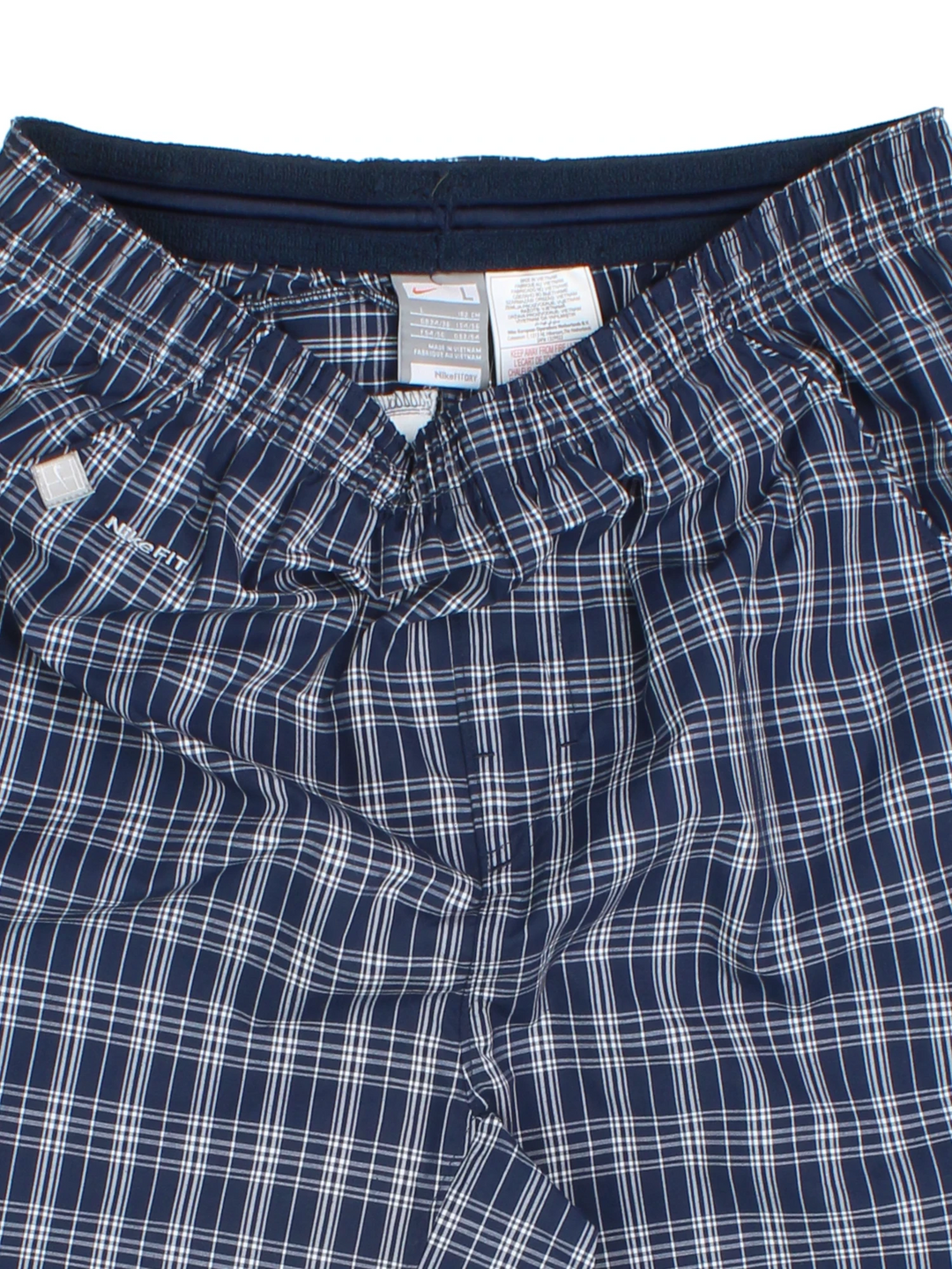 90's Nike Shorts (Size M)