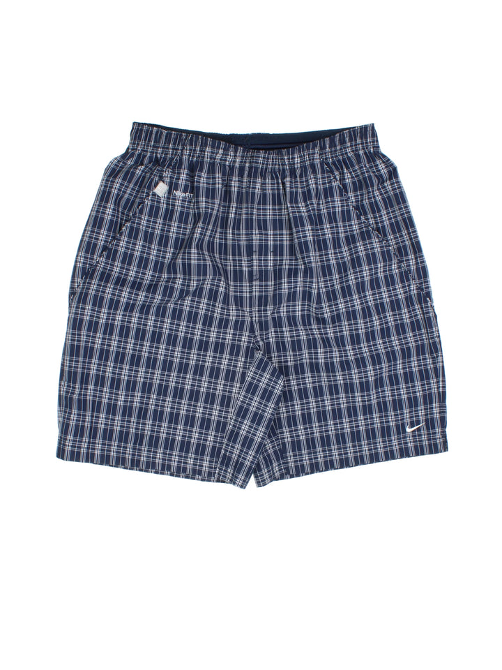 90's Nike Shorts (Size M)