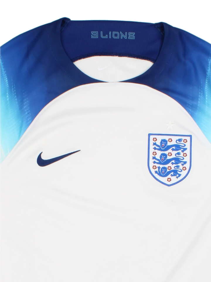 22-23 Nike England Home Football Shirt (Size M)