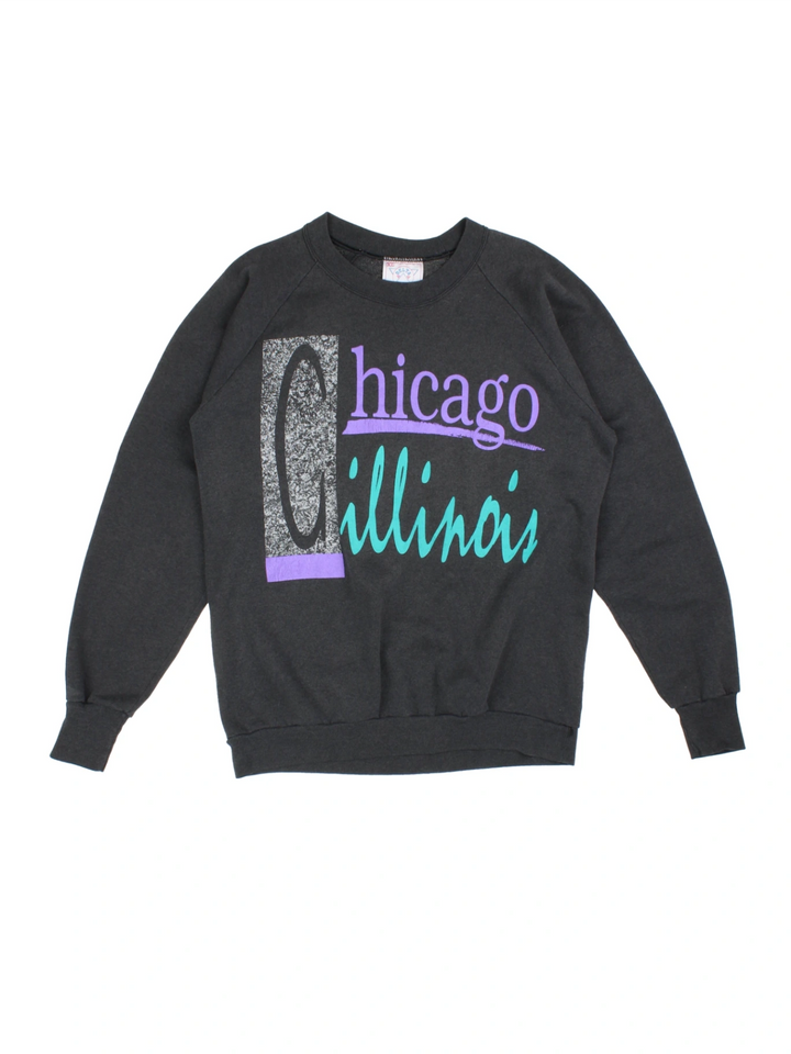 90's Chicago Graphic Sweatshirt (Size L) - VintageFolk