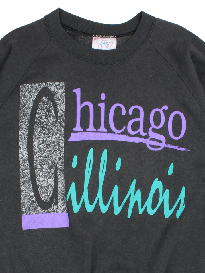 90's Chicago Graphic Sweatshirt (Size L) - VintageFolk
