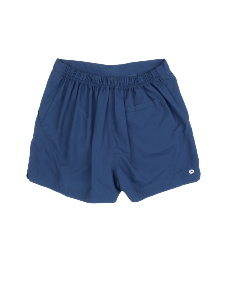 90's Ellesse Shorts (Size M)