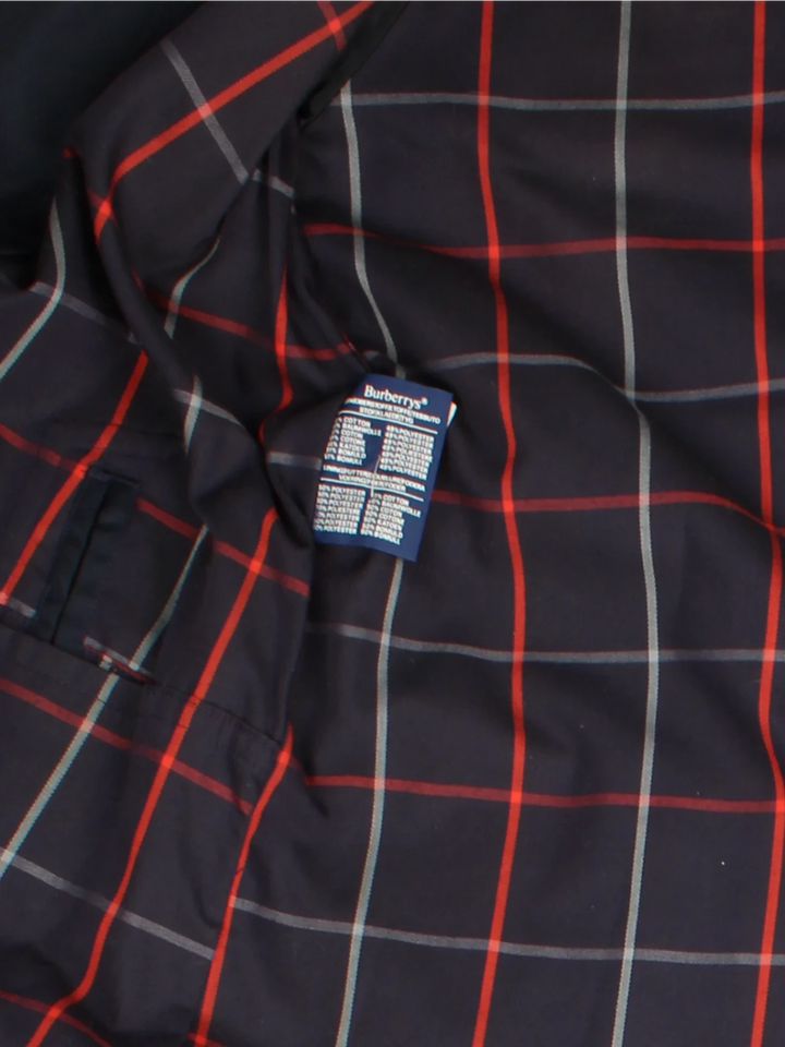 Burberry x Harrods Trench Coat (Size L)
