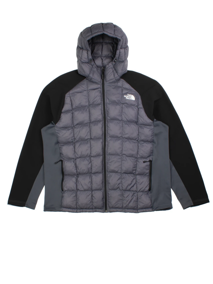 The North Face Puffer Coats (Size XL)