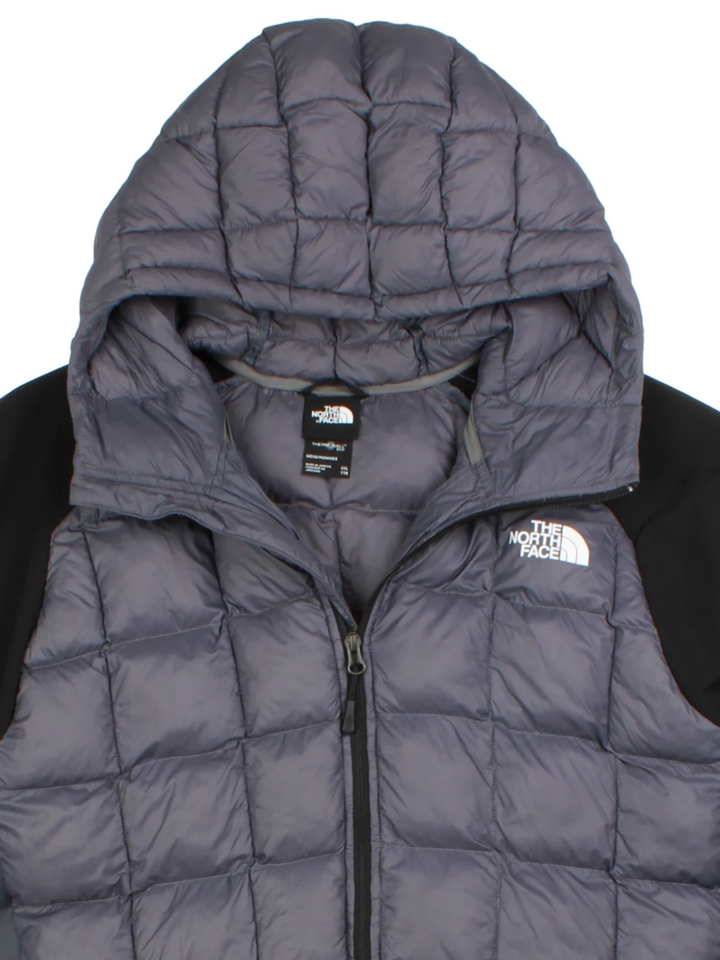 The North Face Puffer Coats (Size XL)