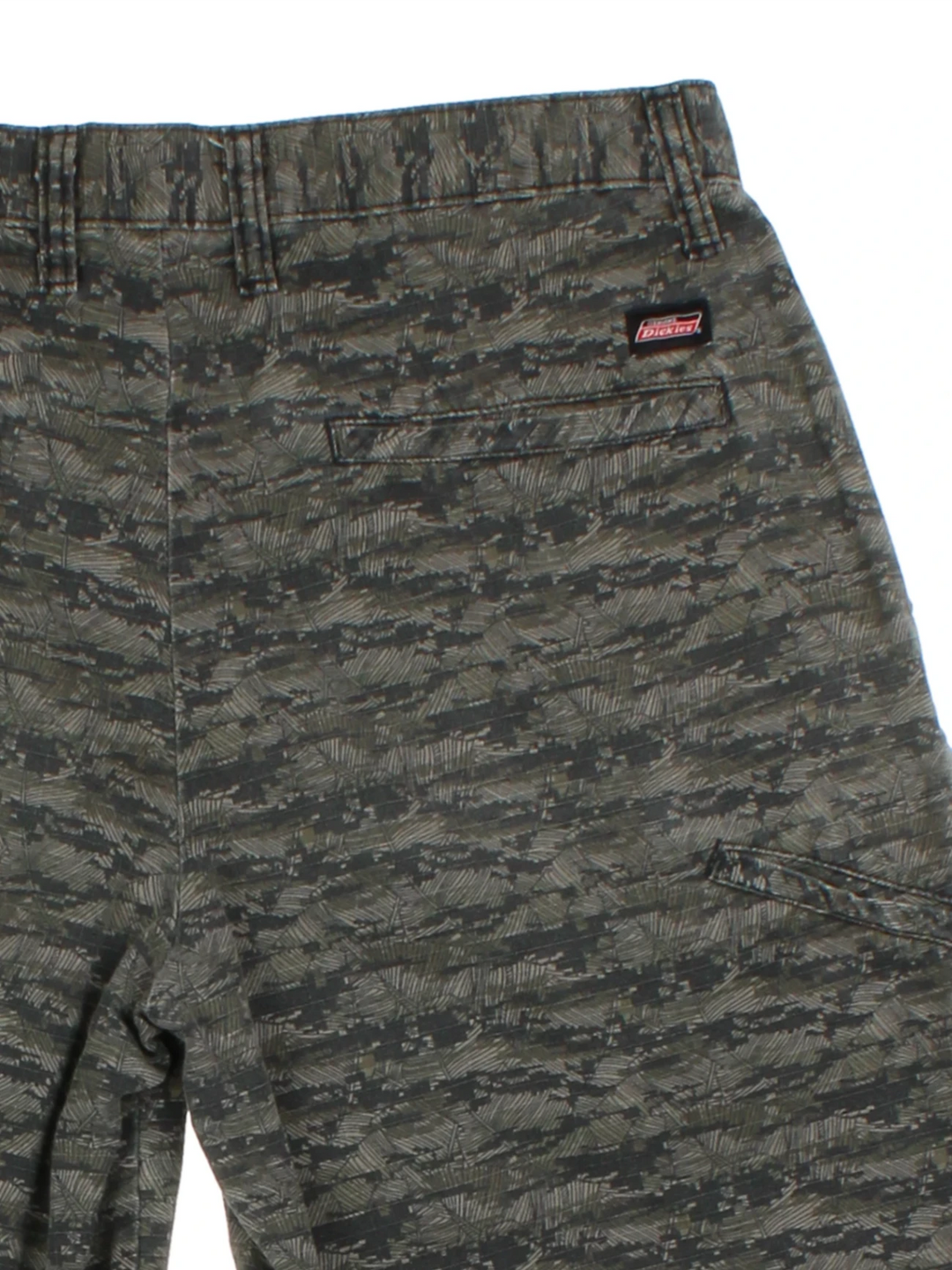 Dickies Shorts Green Camo Patterned (Size S)