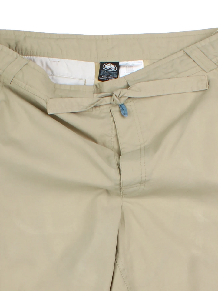 Nike ACG Cargo Shorts (Size XL)