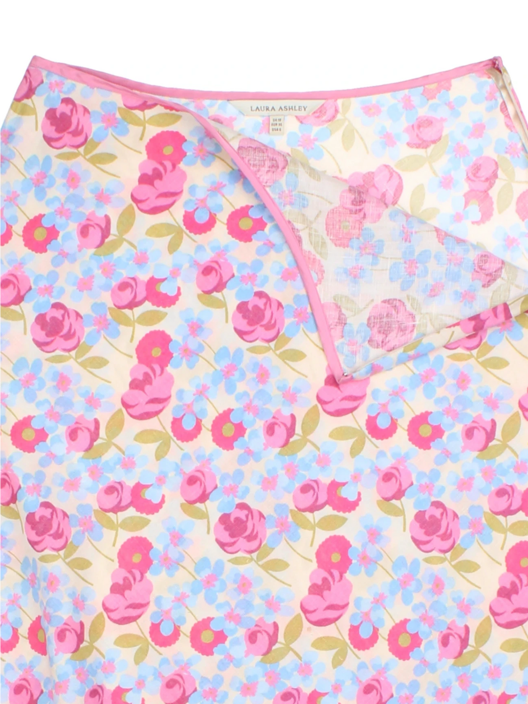 Laura Ashley Y2K Floral Skirt (Size L)