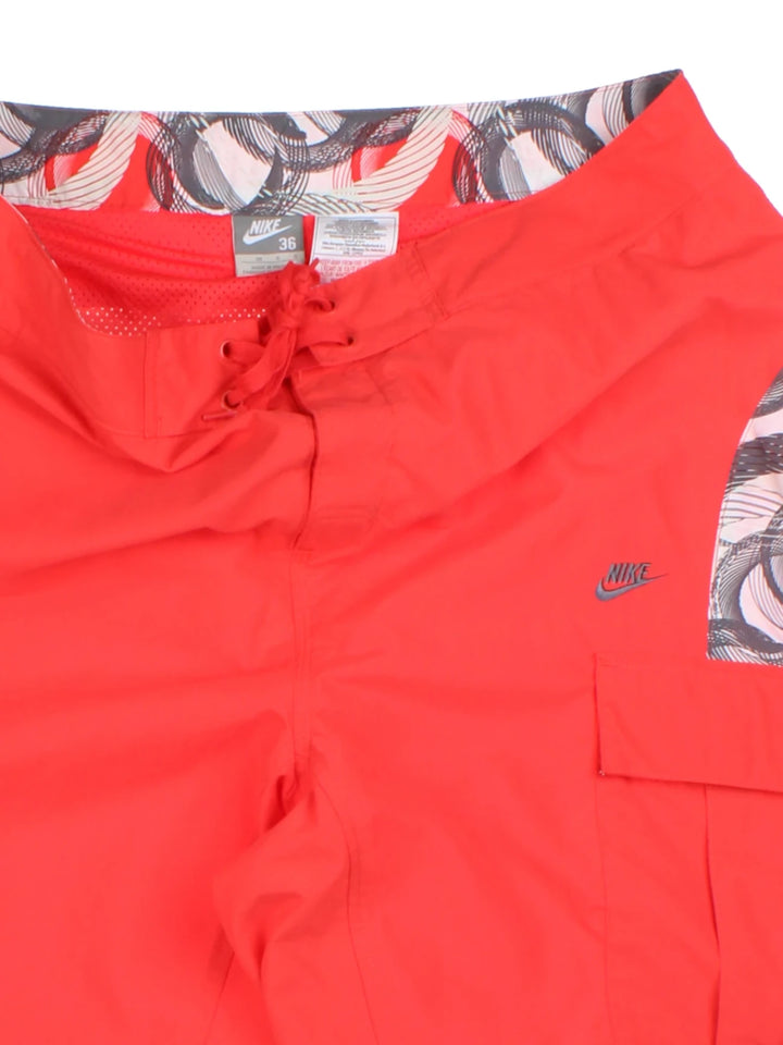 Nike Patterned Board Shorts (Size L)