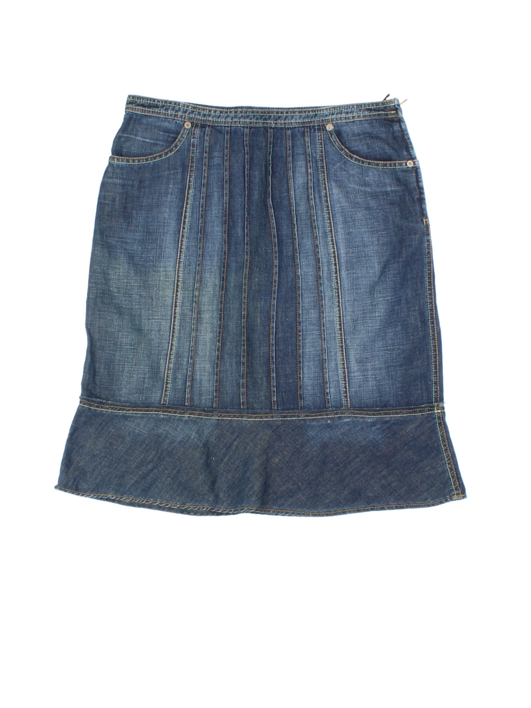 Y2K Denim Skirt (Size M)