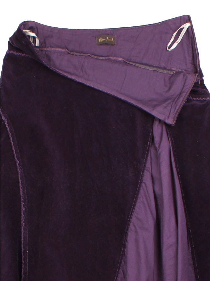 Y2K Midi Skirt (Size L)