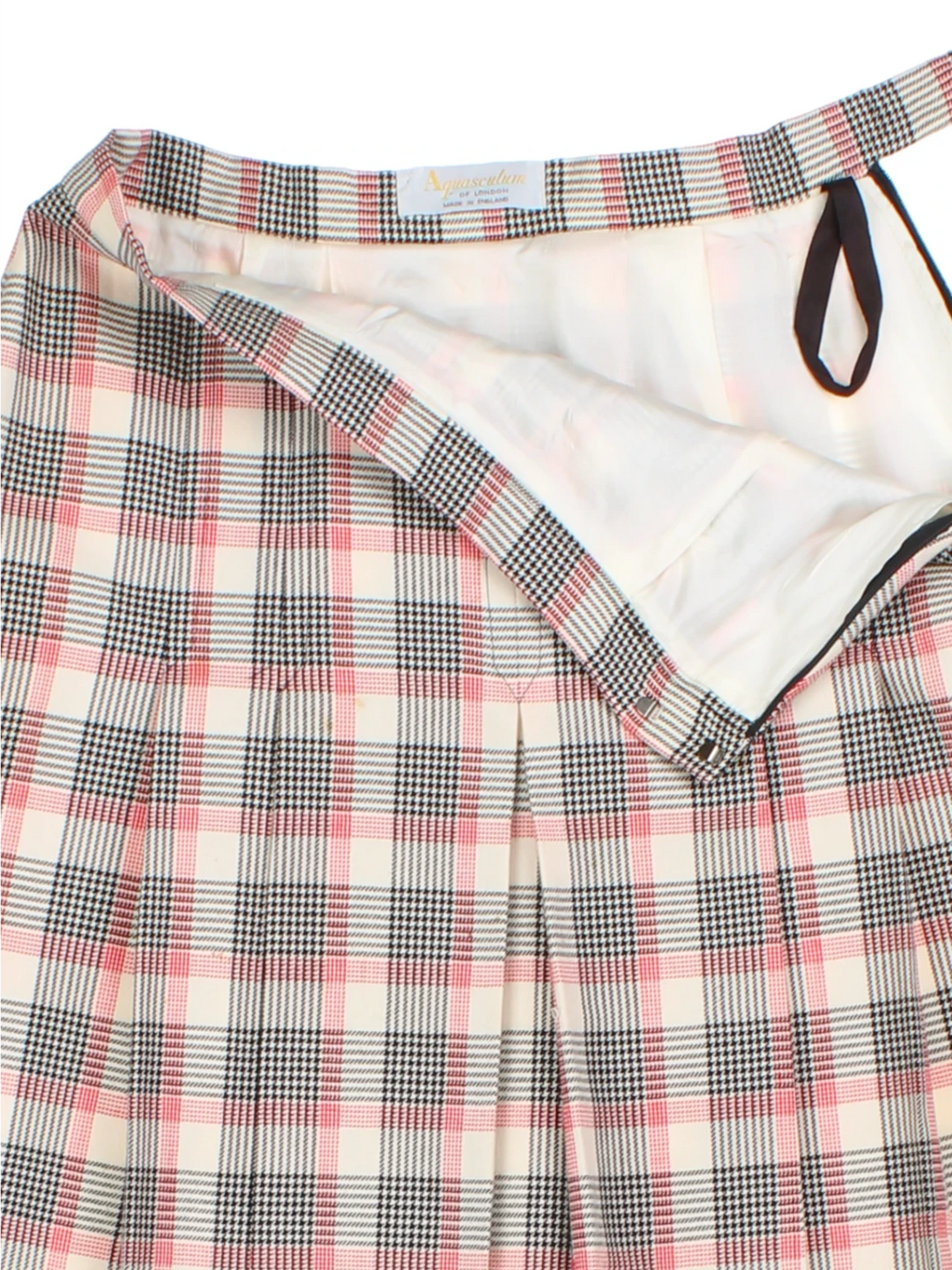 90's Aquascutum Pleated Midi Skirt (Size M)