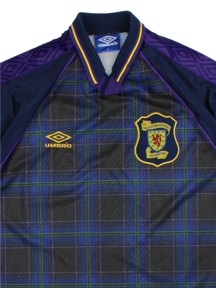 94-96 Umbro Scotland Home Football Shirt (Size L)