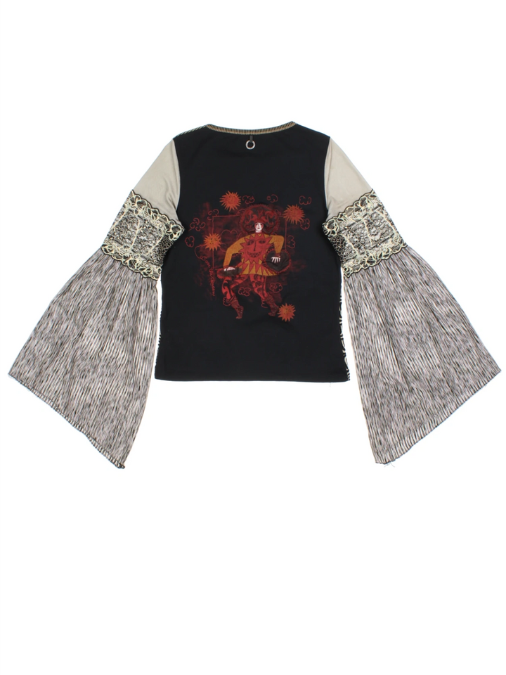 Y2K Save The Queen Graphic Top (Size L)