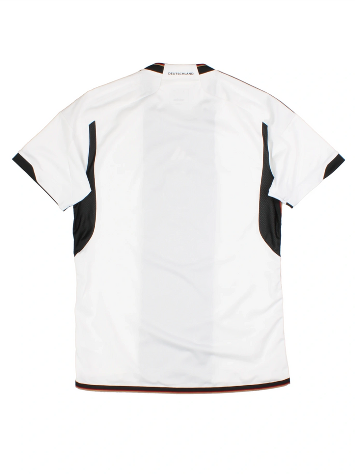 22 Germany Home Football Shirt (Size L)