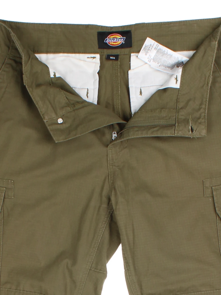 Dickies Cargo Pants (Size L)