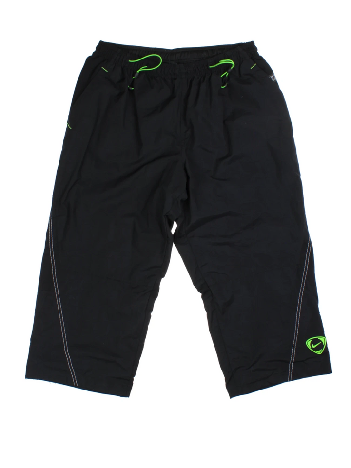 00's Nike 3/4 Length Shorts (Size L)