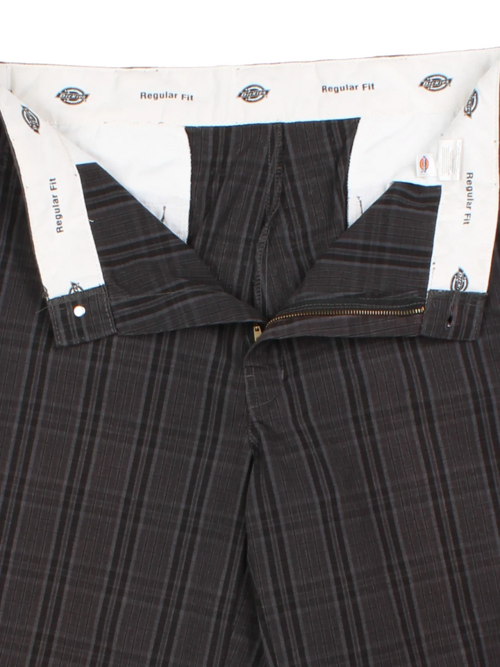Dickies Shorts (Size XL)