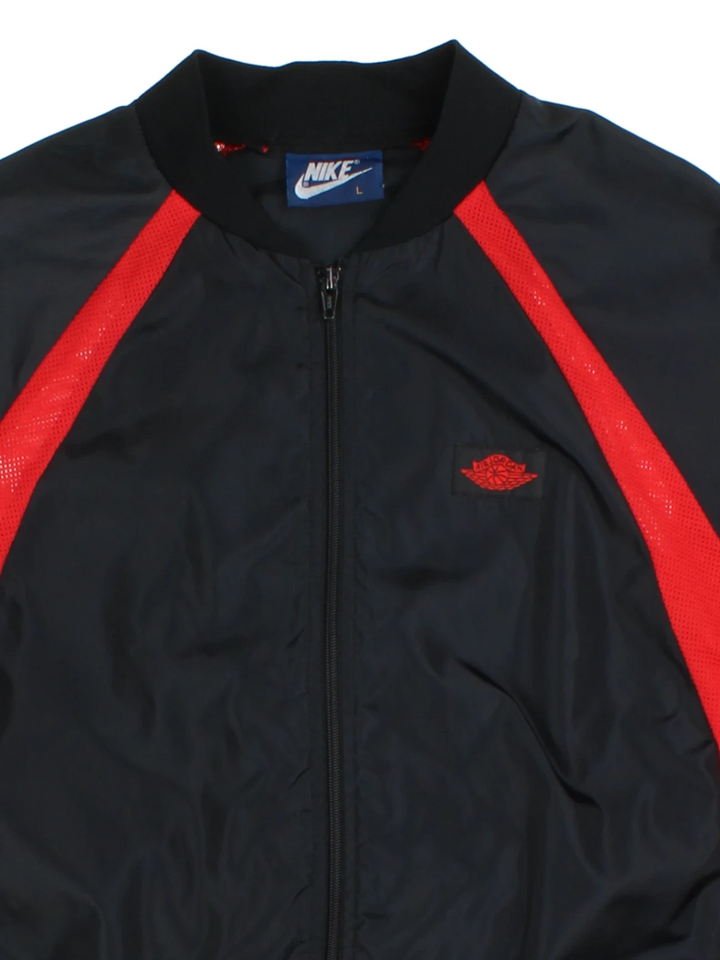 85 Nike Air Jordan Wings Jacket (Size L)