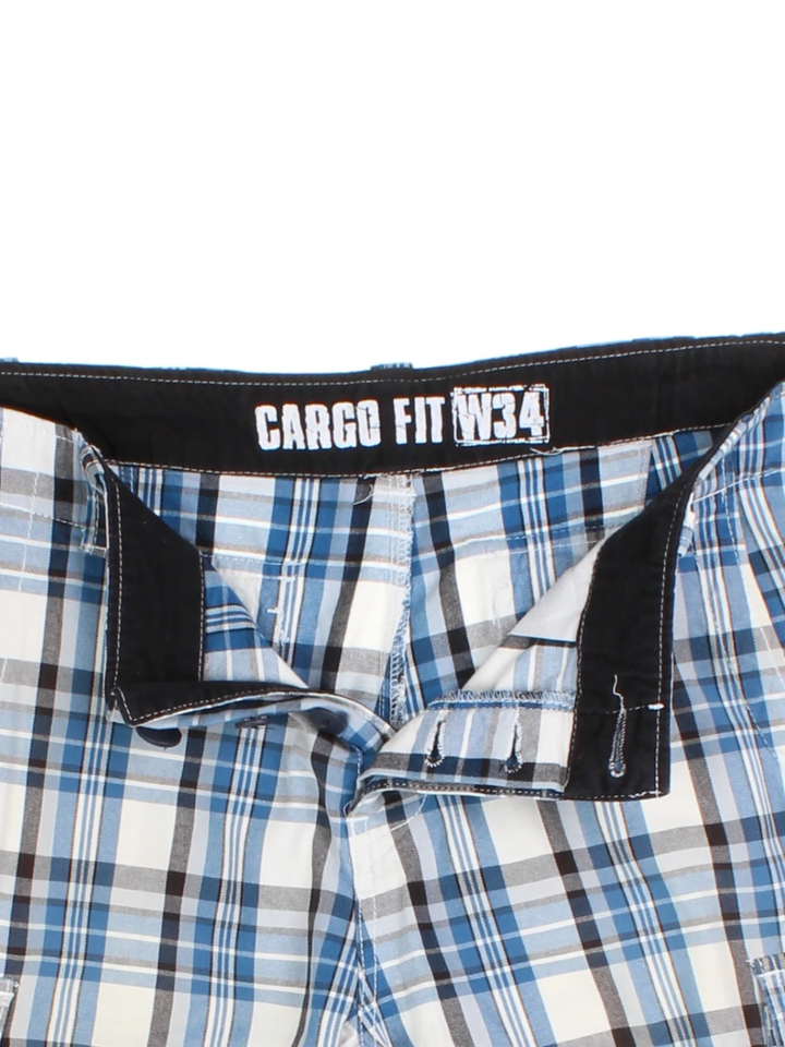 Checked Cargo Shorts (Size L)