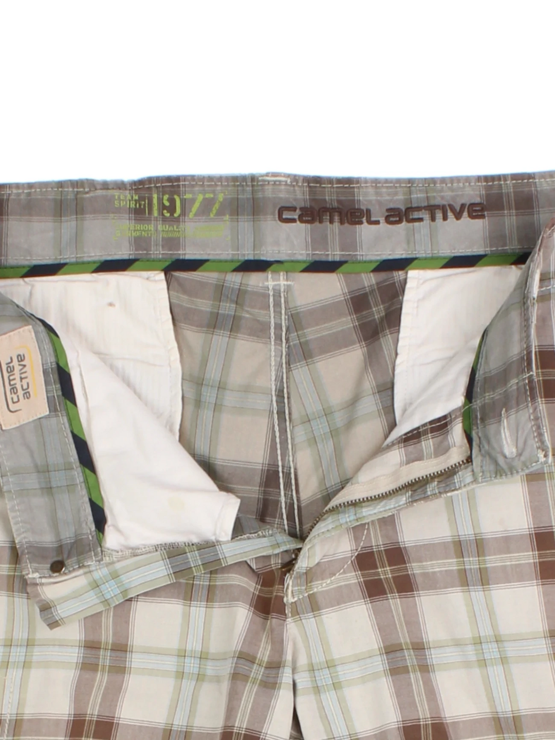 Checked Cargo Shorts (Size XXL)