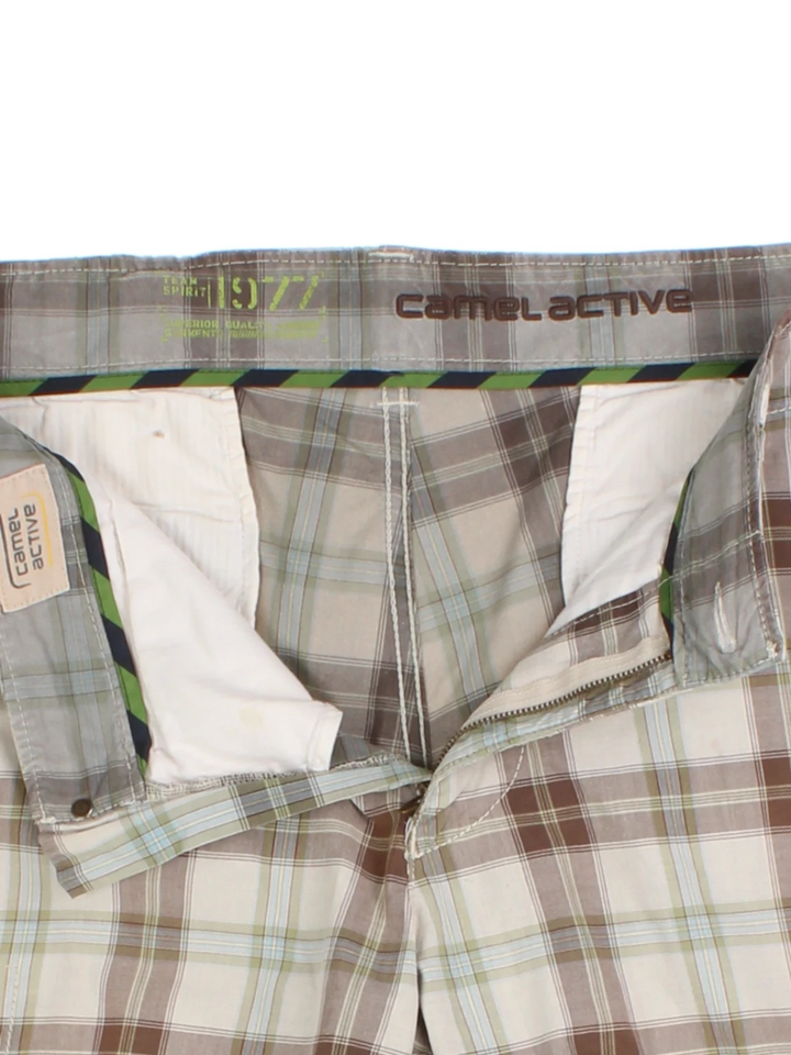 Checked Cargo Shorts (Size XXL)