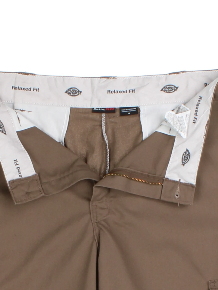 Dickies Cargo Shorts (Size XL)