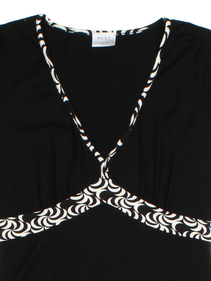 Y2K V Neck Top (Size M)