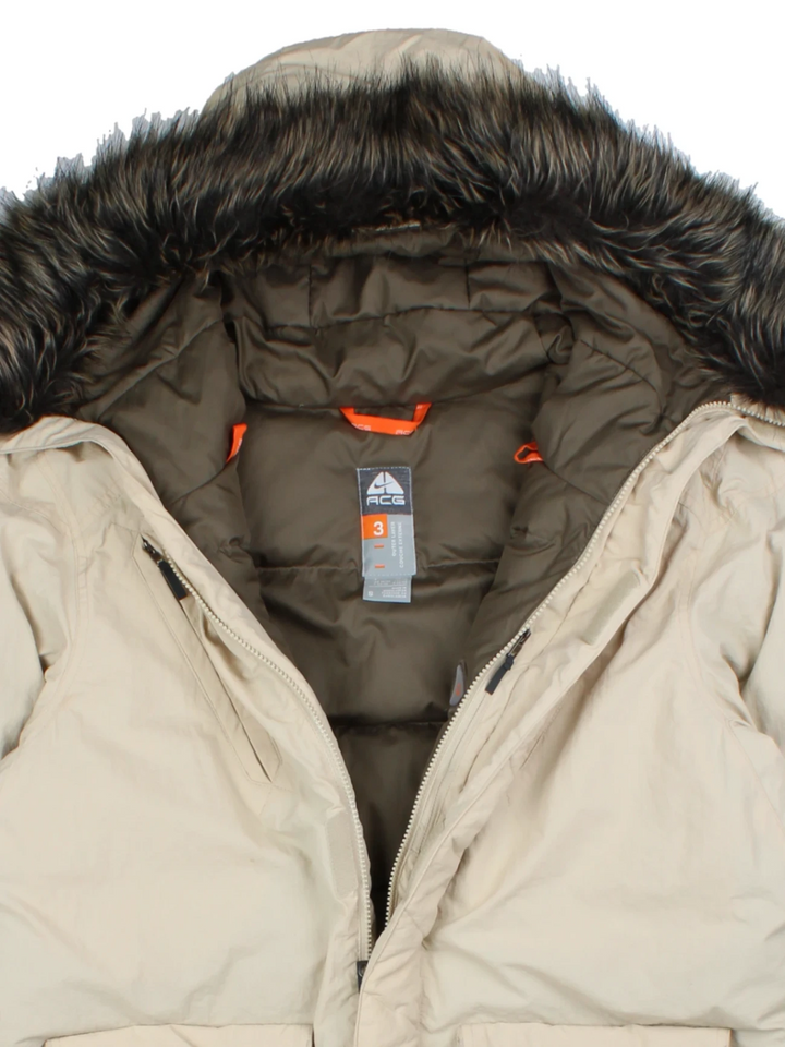 Nike ACG Arctic 550 Down Puffer Parka Jacket (Size L)