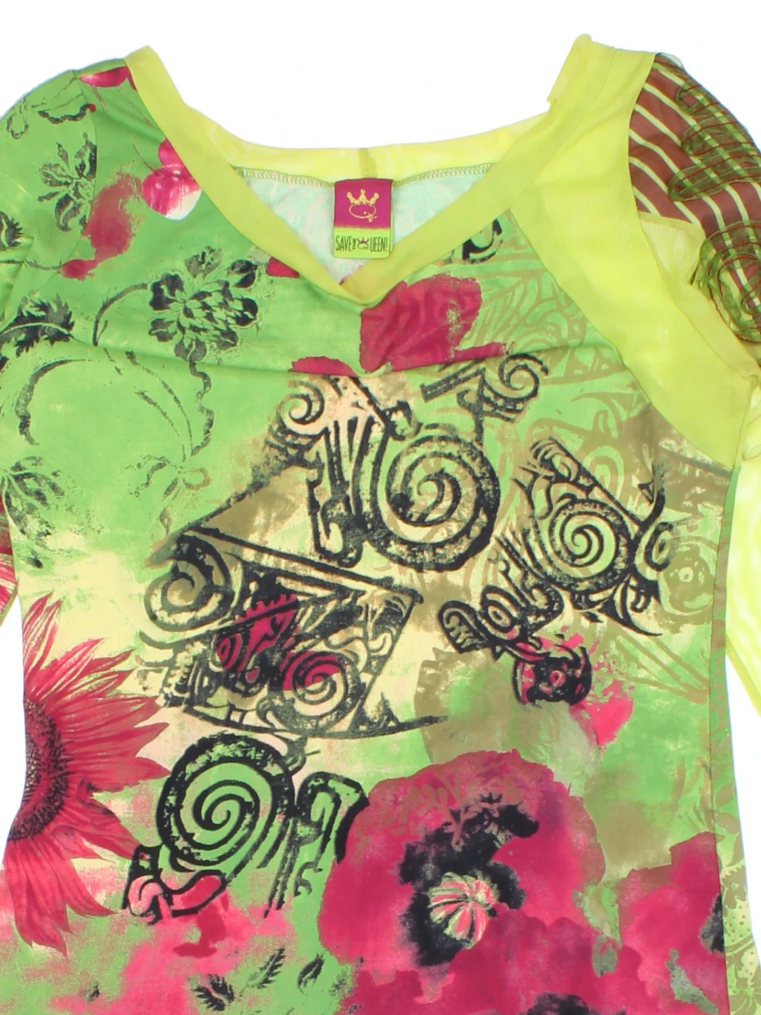 Y2K Save The Queen Top (Size L)