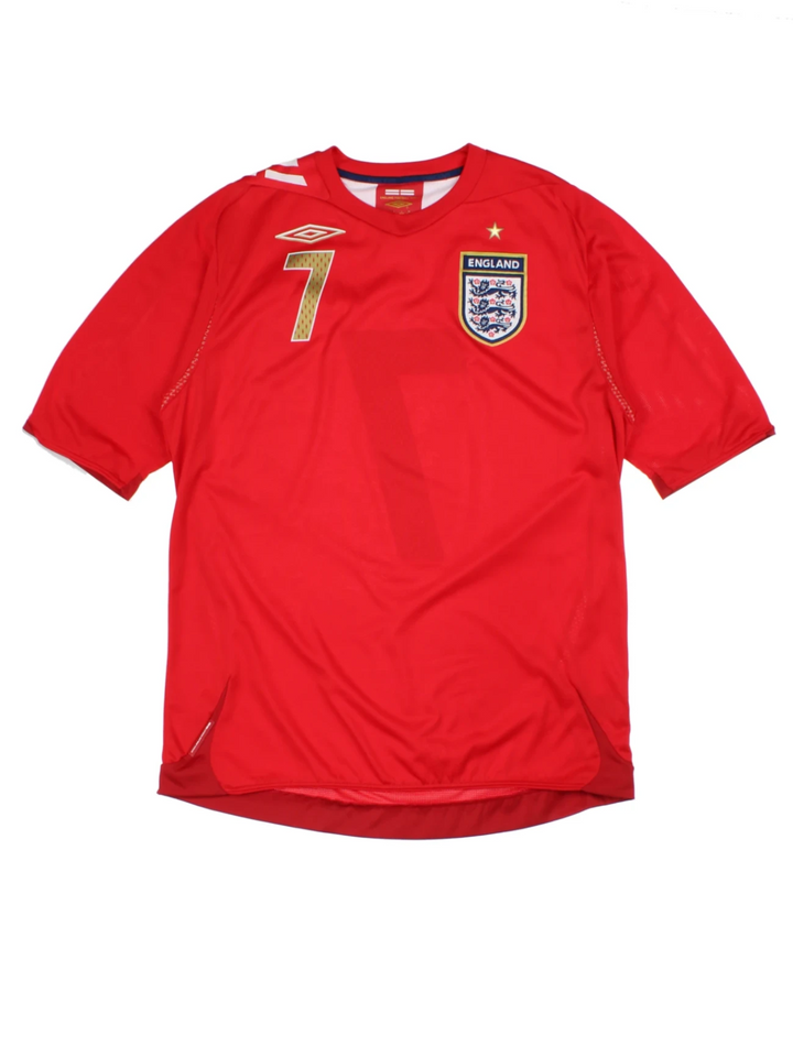 06-08 Umbro England Away Football Shirt (Size M)