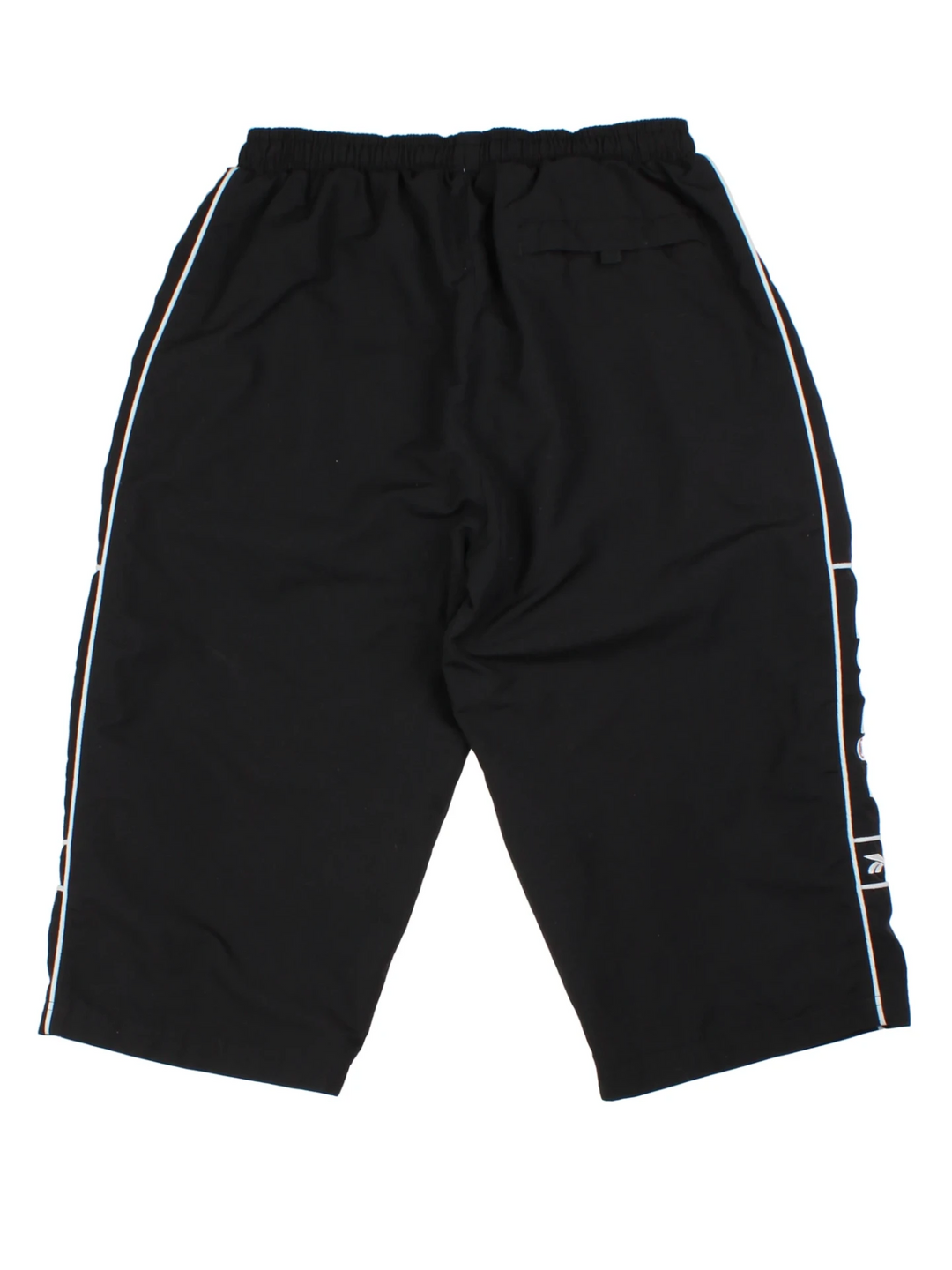 90s Reebok Black 3/4 Shorts (Size M)