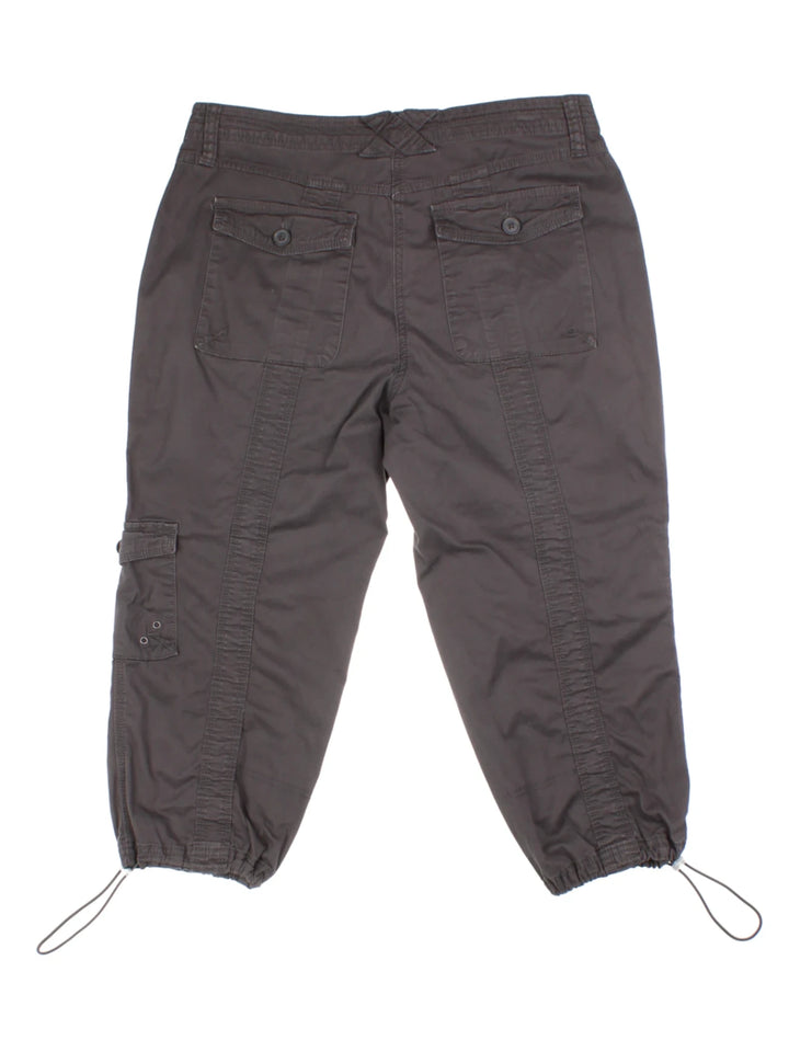 Y2K Grey Capri Cargo Trousers (Size M)