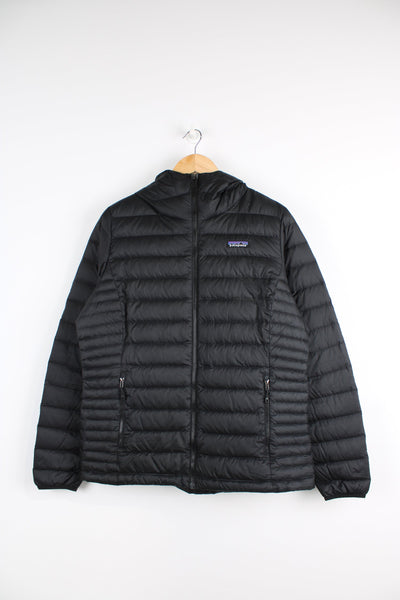 Patagonia zip through goosedown pufffer jacket features pockets and embroidered logo on the chest 