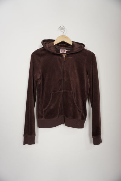 Brown velour zip through hoodie. Slim fit with kangaroo pockets, branded J on the zip and crown sequinned design on the back