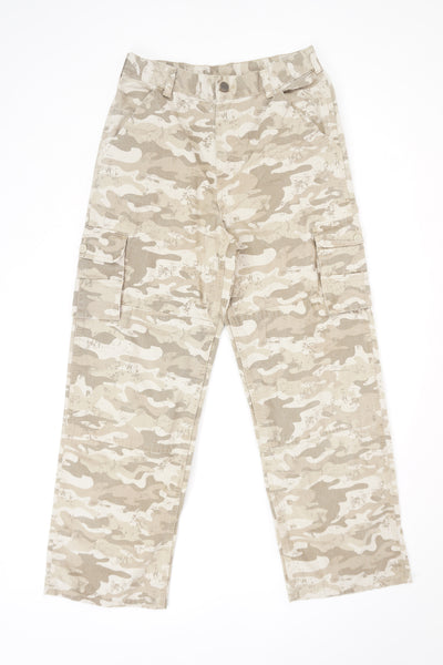 Carhartt camouflage 100% cotton cargo style trousers with multiple pockets