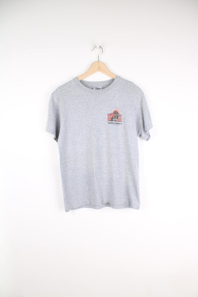 Vintage Nike Michael Jordan's The Restaurant T-Shirt. Features graphic print on the chest and back.