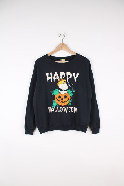 Vintage Snoopy "Happy Halloween" sweatshirt.